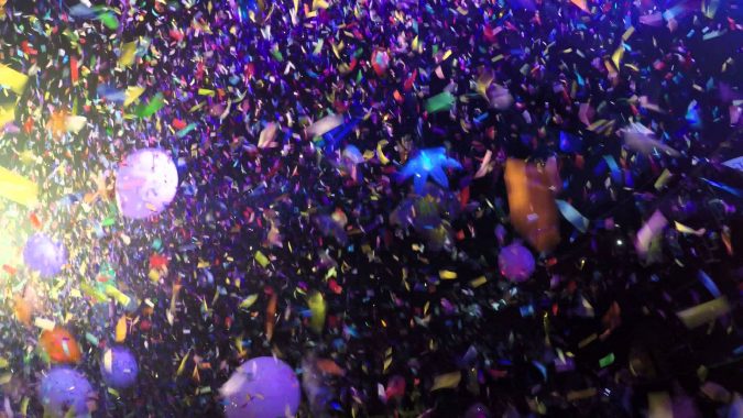 New-Year-confetti-675x380 Best New Year’s Eve Decorating Ideas in 2023