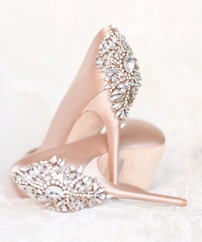 5 Stylish Women Shoe Trends 8 Stilettos women shoes2 1 5 Stylish Women Shoe Trends - 8