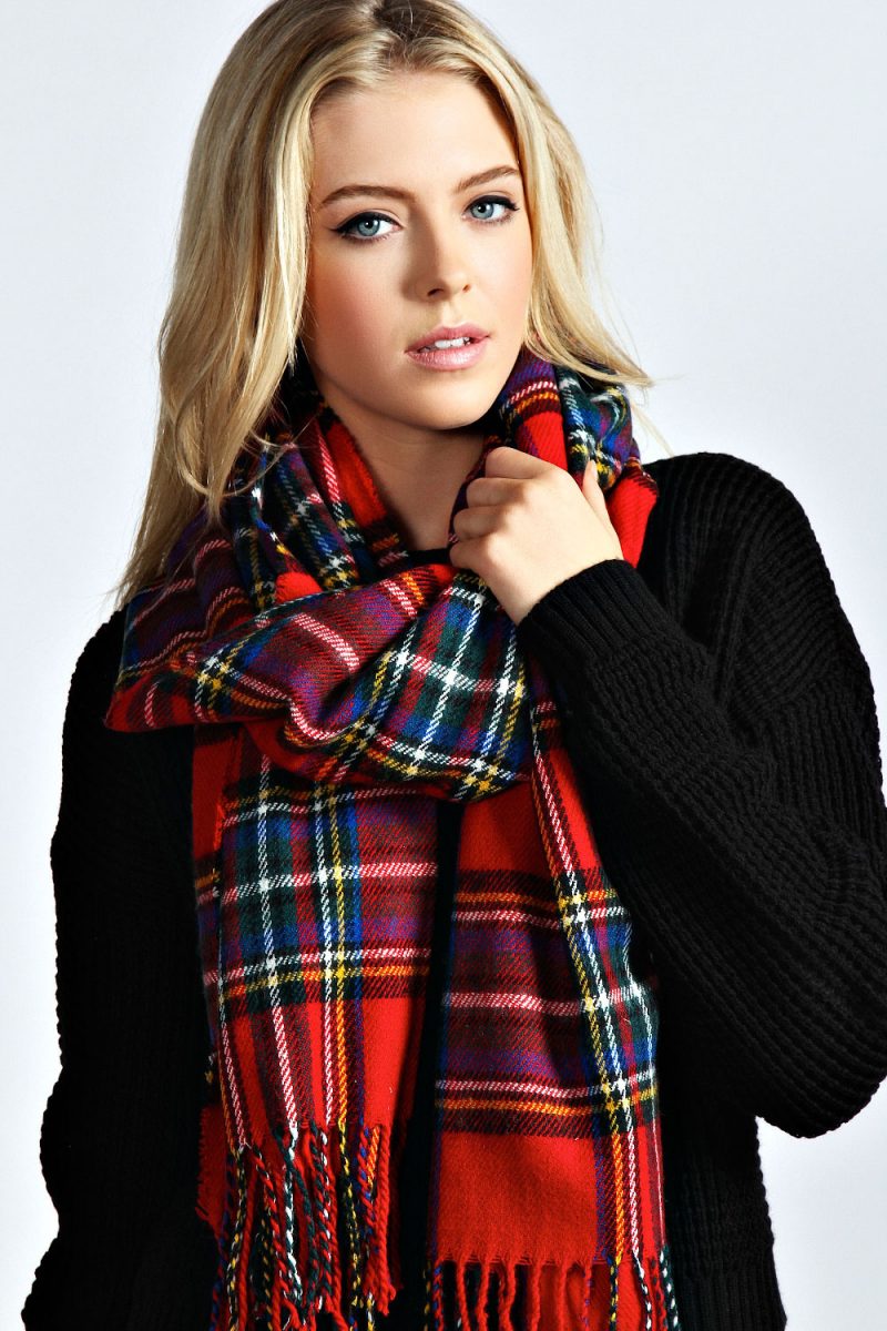 22+ Elegant Scarf Trend Forecast For Winter & Fall