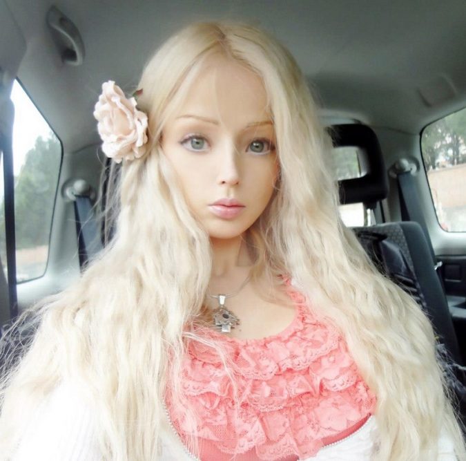 Valeria Lukyanova4 6 Most Popular Barbie Girls in The World - 6