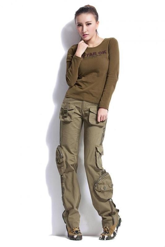 Cargo pants for those who need to wear something which is simple, catchy and functional at the same time 