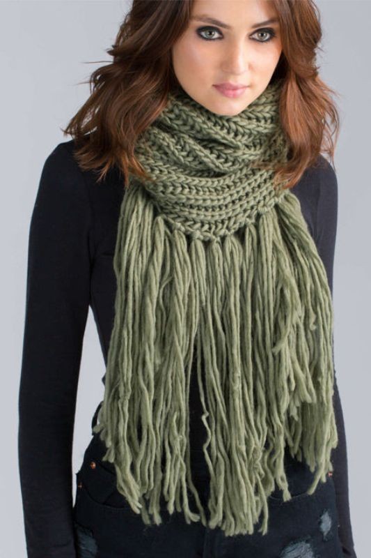 39+ Most Stunning Christmas Gifts for Teens 98 catchy-scarves-8