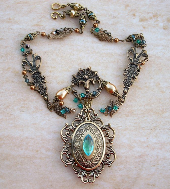 emerald dragon golden amulet 1 by aranwen 6 Hottest Necklace Trends For Summer - 11
