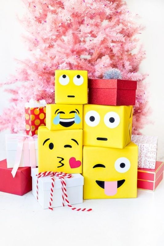 Emoji gift wrap ideas 