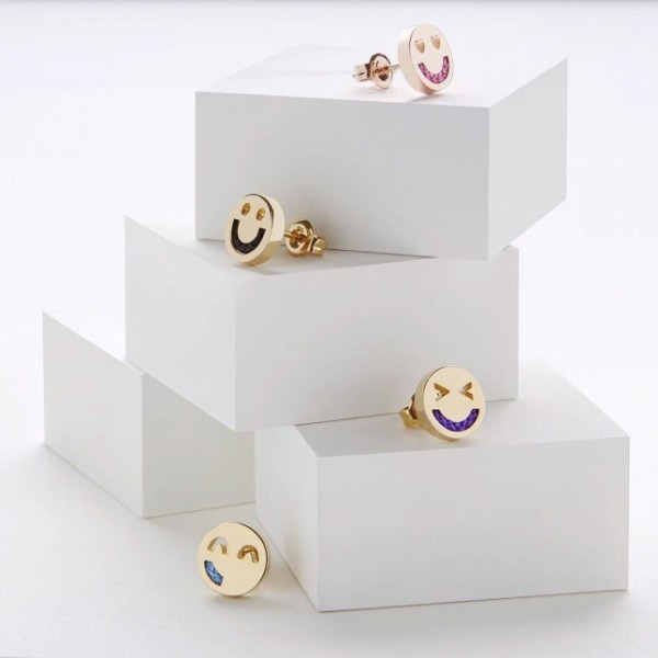 emoji-jewelry-8 50 Affordable Gifts for Star Wars & Emoji Lovers