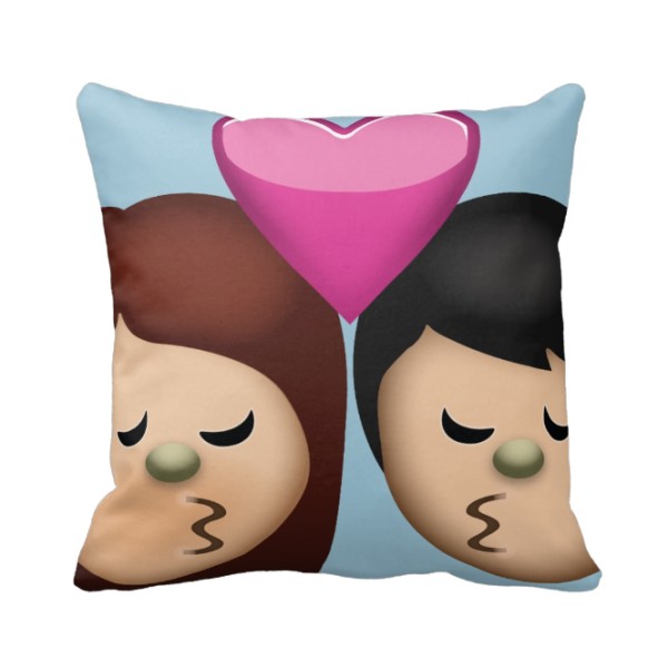 emoji-pillow-1