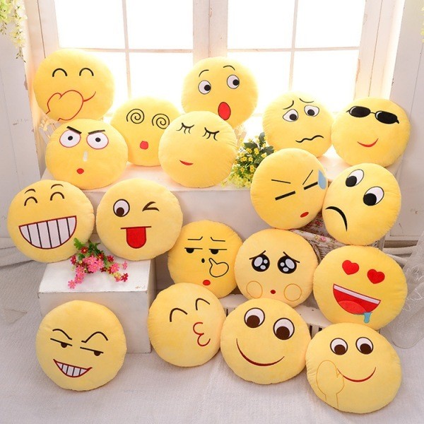 emoji-pillow-5