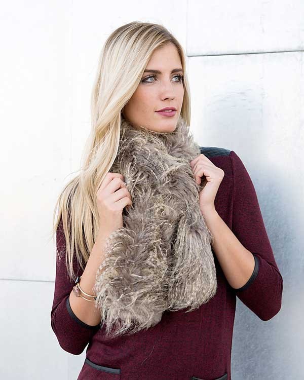 fur-scarves-10 20+ Catchiest Scarf Trends for Women in 2020