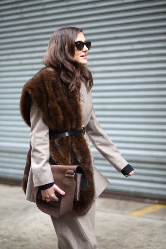 20+ Catchiest Scarf Trends for Women 17 fur-scarves-3