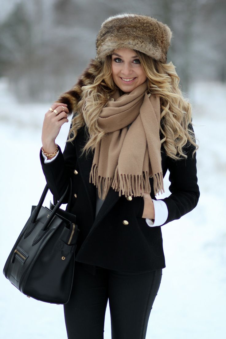 15+ Women's Hat Trend Forecast For Winter & Fall 29 furry hats5 15+ Women's Hat Trend Forecast For Winter & Fall - 29
