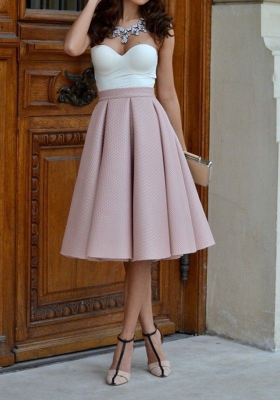 knee-length-skirts-3 15+ Best Spring & Summer Fashion Trends for Women 2022