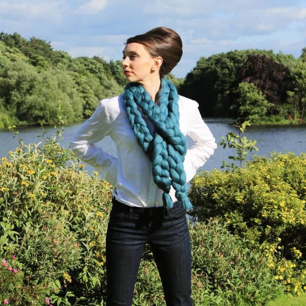 knit-scarves-17 20+ Catchiest Scarf Trends for Women in 2020