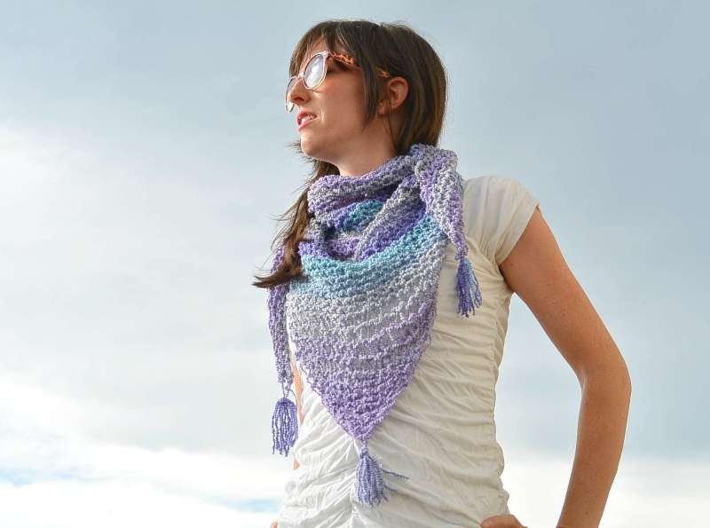 knit-scarves-20 20+ Catchiest Scarf Trends for Women in 2020