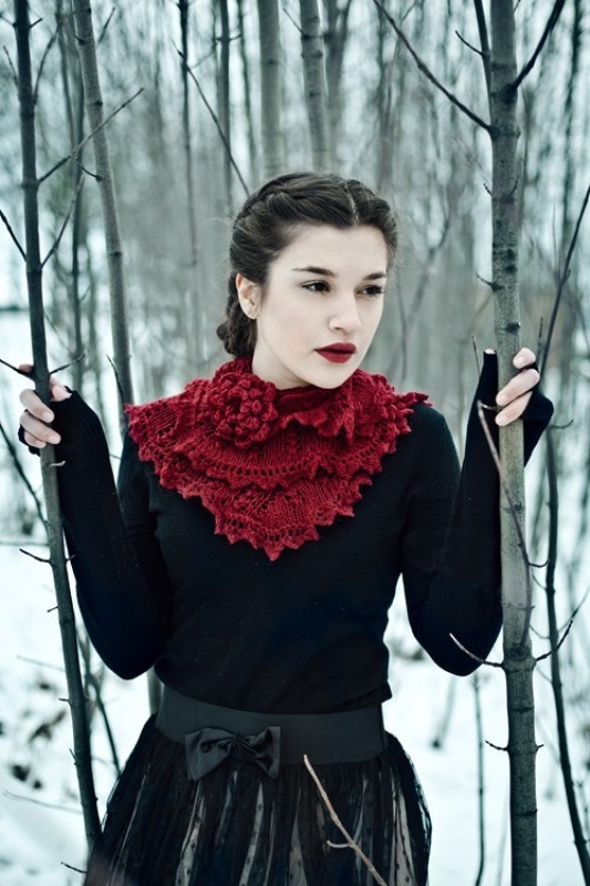 20+ Catchiest Scarf Trends for Women 30 knit-scarves-3