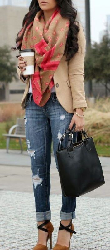 20+ Catchiest Scarf Trends for Women 65 long-scarves-1