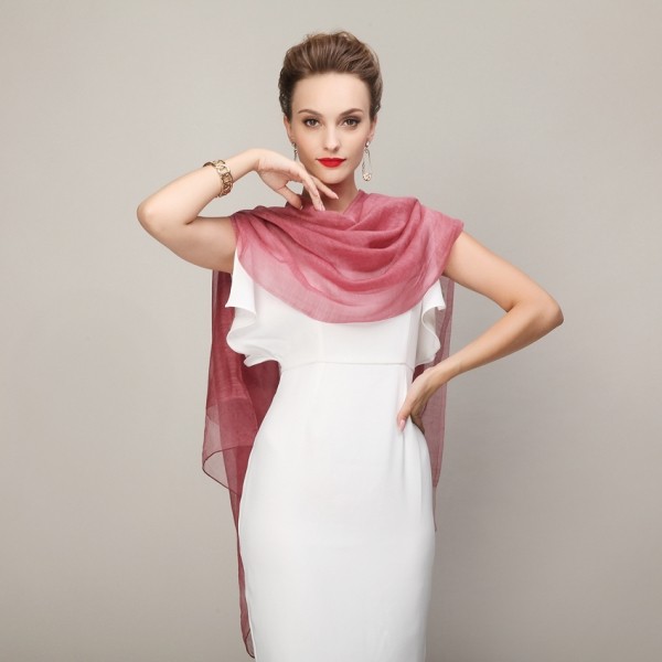 20+ Catchiest Scarf Trends for Women 83 long-scarves-18