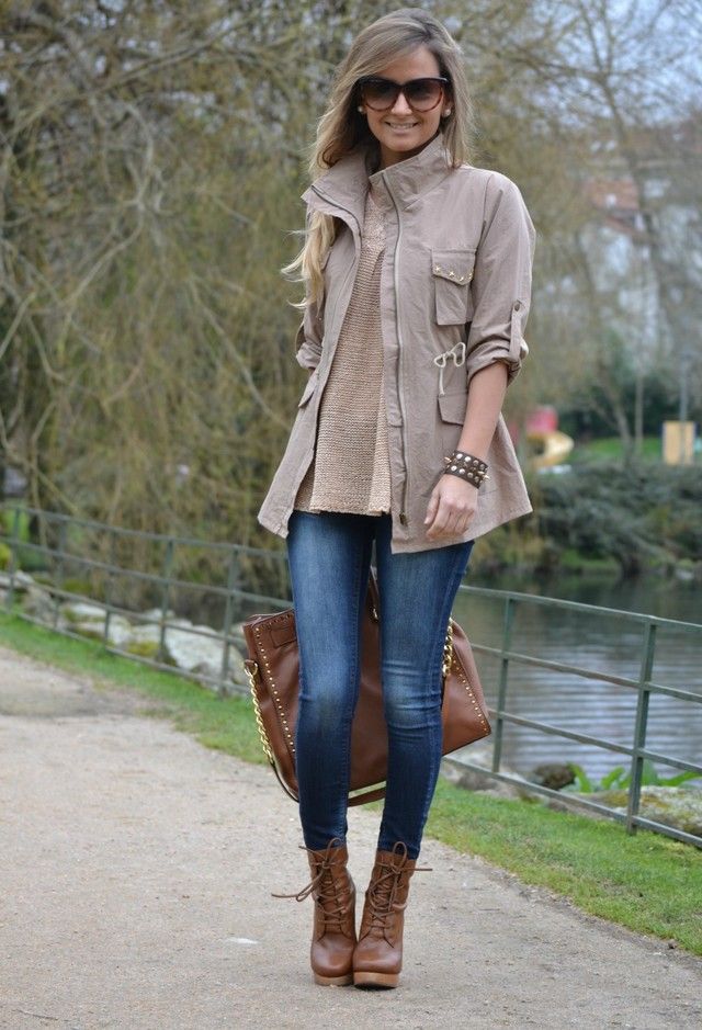 5 Stylish Women Shoe Trends 27 military jacket crew neck sweater skinny jeans lace up ankle boots tote bag sunglasses bracelet original 4854 5 Stylish Women Shoe Trends - 27