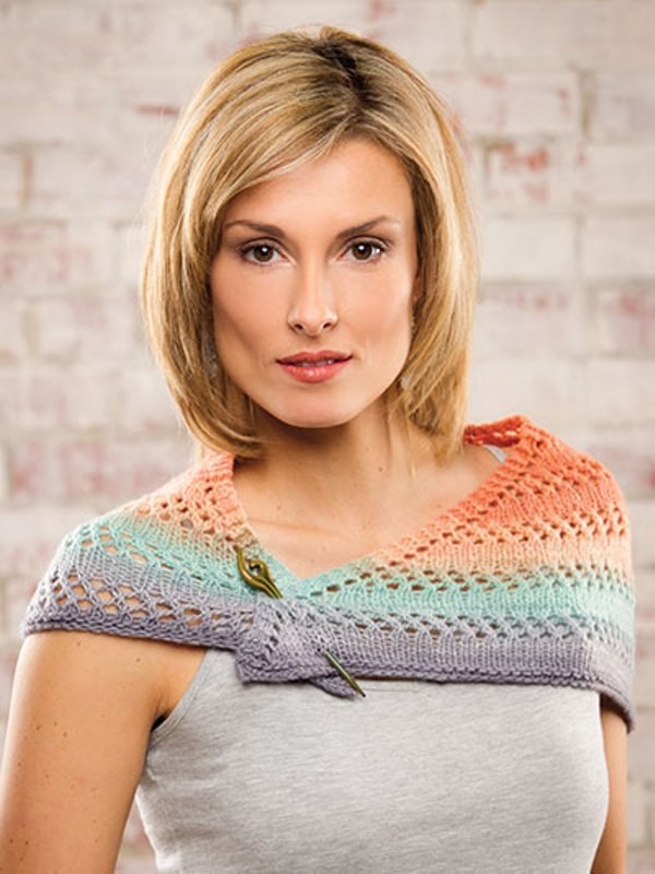 20+ Catchiest Scarf Trends for Women 95 neckerchiefs-9