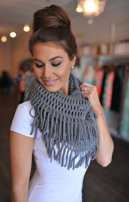 scarf-trends-2017-1 20+ Catchiest Scarf Trends for Women in 2020