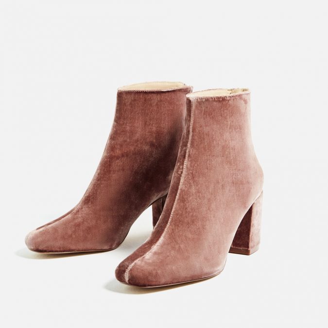 5 Stylish Women Shoe Trends 13 velvet women boots5 5 Stylish Women Shoe Trends - 13