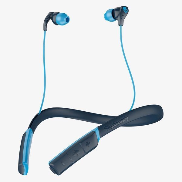 39+ Most Stunning Christmas Gifts for Teens 5 wireless-earbuds-3