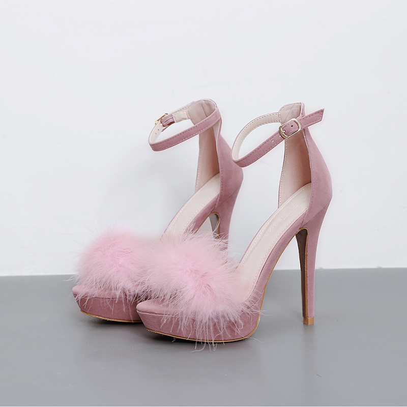 Bows-Feathers-Ruffles-and-Ribbons4 Hottest 7 Summer/Spring Shoe Designs that Every Woman Dreams of