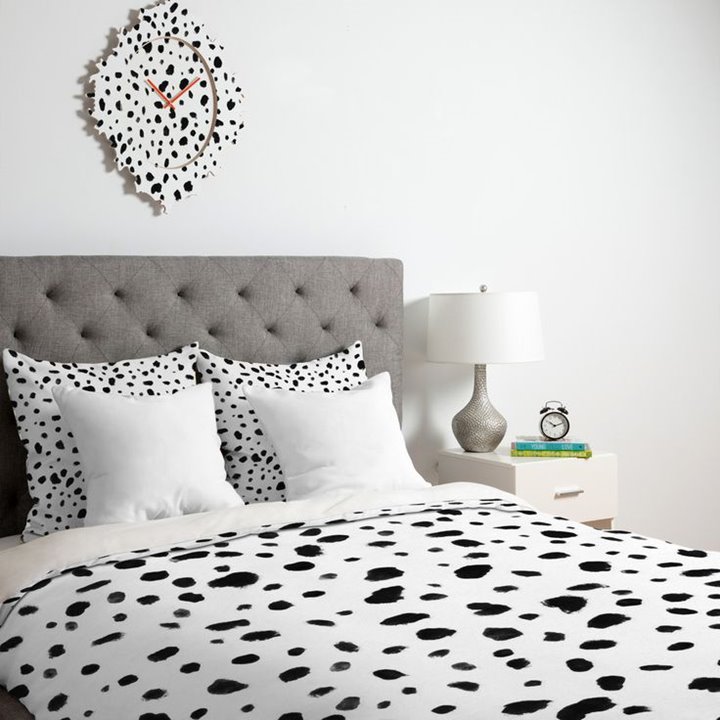 Top 5 Girls’ Bedroom Decoration Ideas 4 Dalmatian Theme3 Top 5 Girls’ Bedroom Decoration Ideas - 4