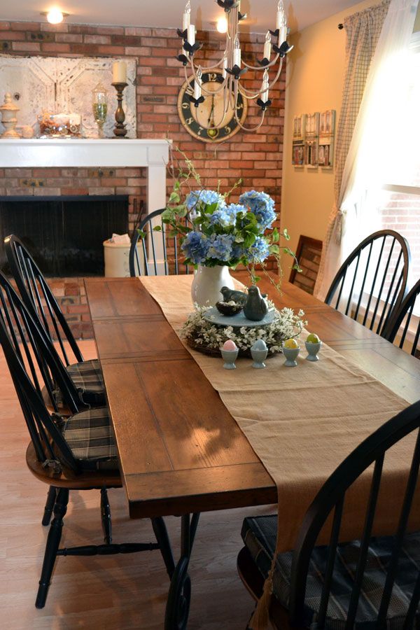 Dine-like-you-are-in-a-farmhouse6 15+ Best Luxurious and Modern Dining Room Design for 2020