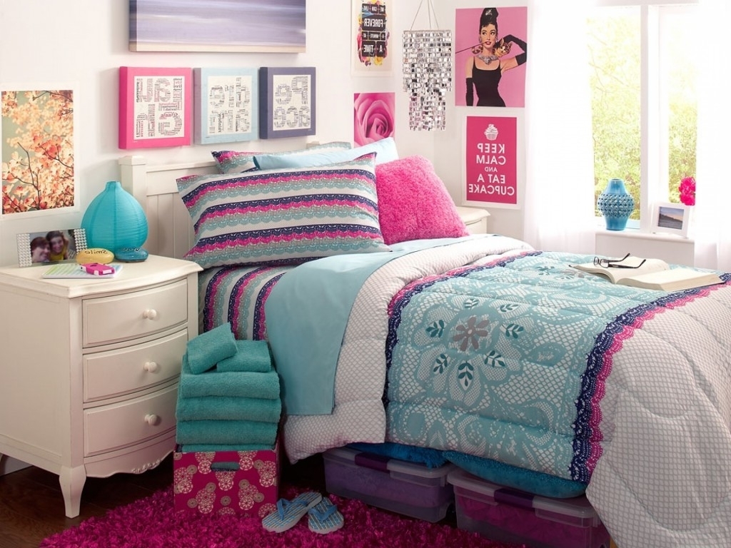Elegant Accessories3 Top 5 Girls’ Bedroom Decoration Ideas - 22