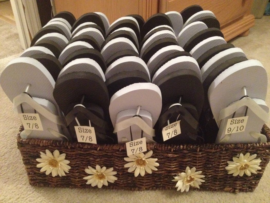 10 Hottest Outdoor Wedding Ideas 35 Flip Flops2 10 Hottest Outdoor Wedding Ideas - 35
