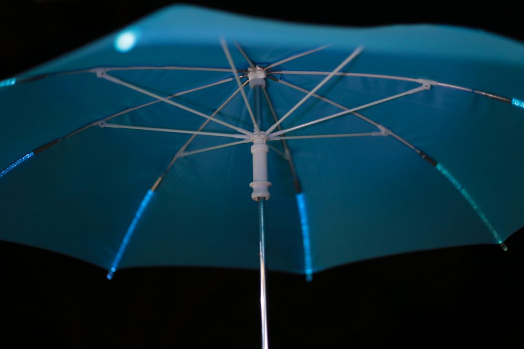 Illuminating-Umbrella3 15 Unusual Umbrellas Design Ideas