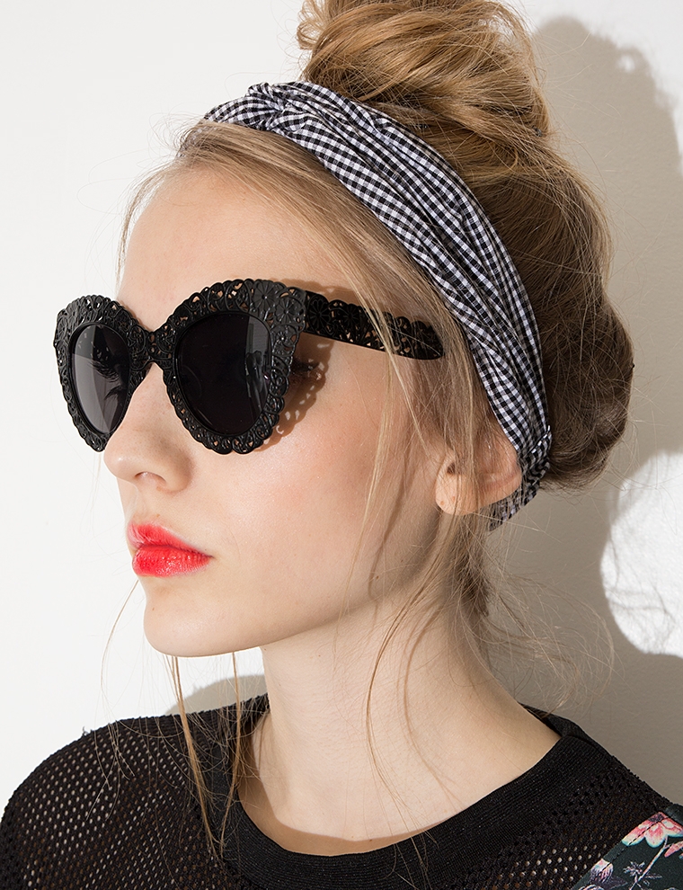 Lace Sunglasses5 12 Unusual Sunglasses trends - 34
