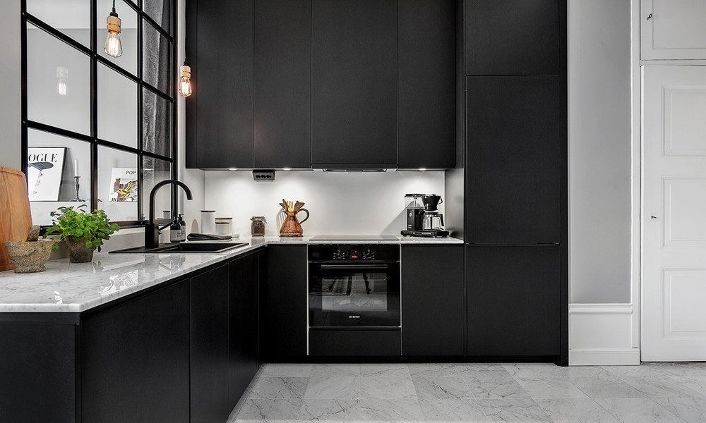 Make-It-Black5 5 Latest Kitchens’ Decorations Ideas For 2020