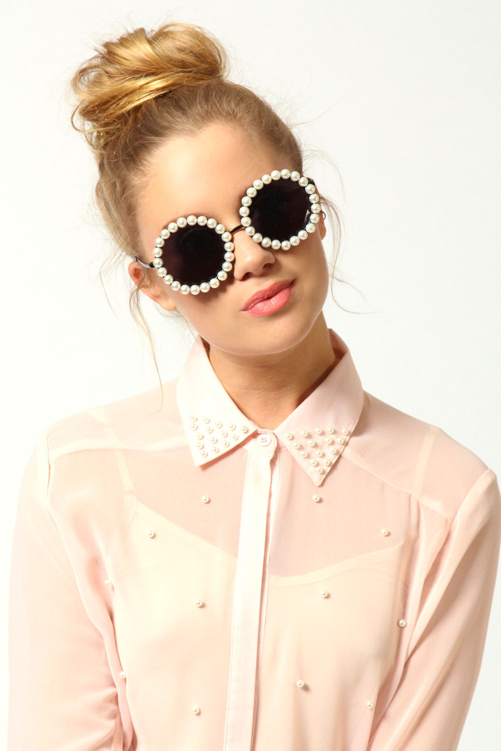 Pearl Sunglasses4 12 Unusual Sunglasses trends - 10
