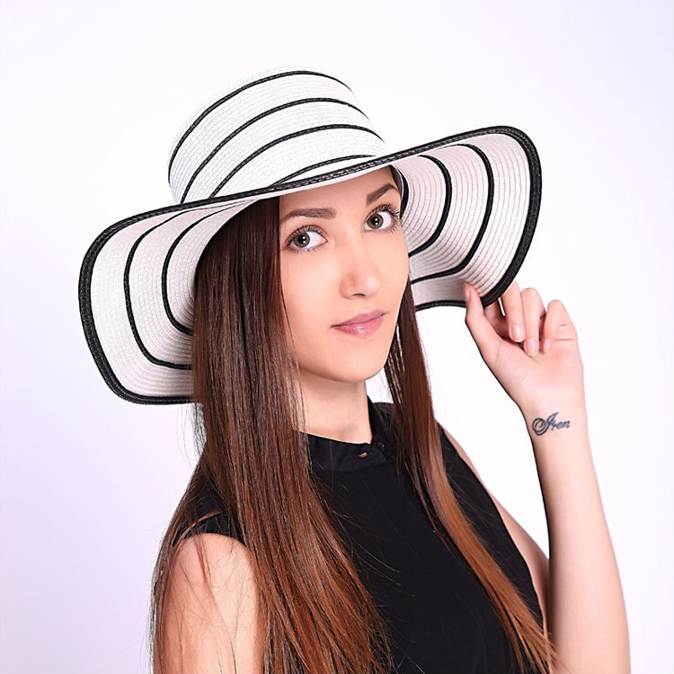 Striped Straw Hats2 10 Women’s Hat Trends For Summer - 7