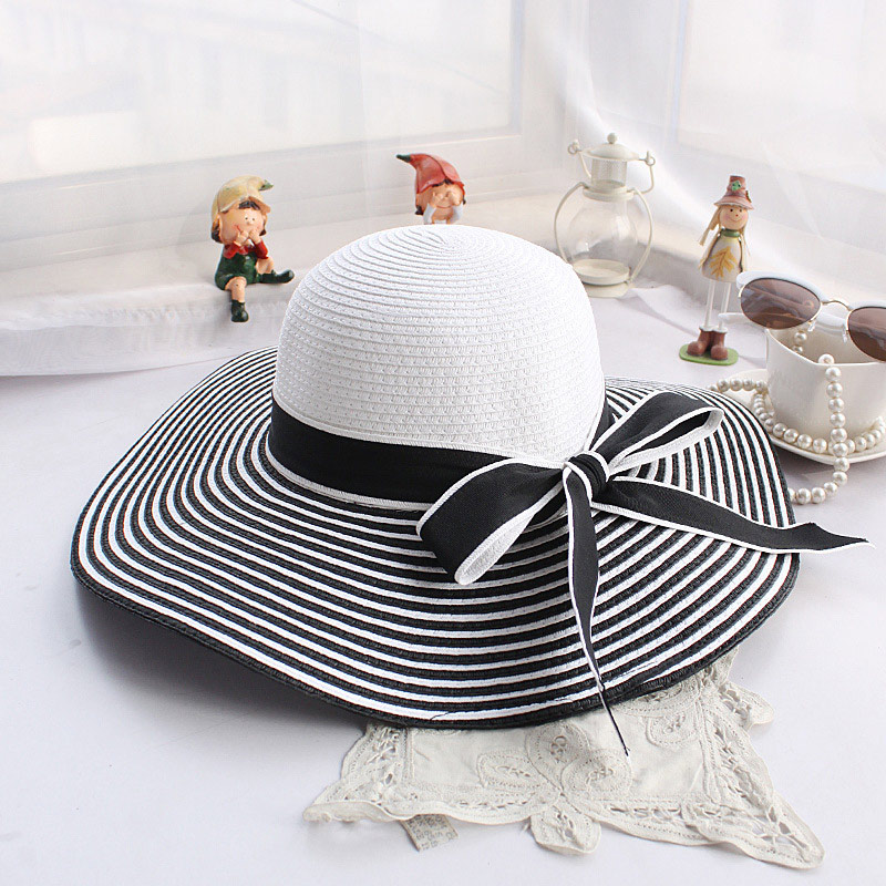 Striped Straw Hats4 10 Women’s Hat Trends For Summer - 8