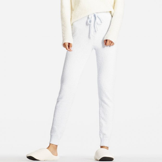 Uniqlo LOUNGE PANTS2 7 Stellar Christmas Gifts for Your Woman - 17