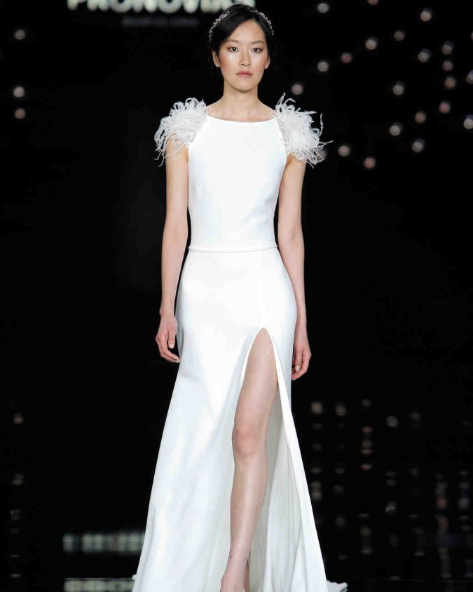 +25 Wedding dresses Design Ideas for a Gorgeous-looking Bride 20 atelier pronovias spring2017 015 vert +25 Wedding dresses Design Ideas for a Gorgeous-looking Bride - 20