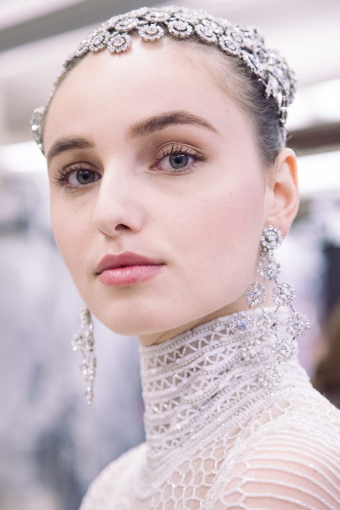 +25 Wedding dresses Design Ideas for a Gorgeous-looking Bride 67 naeem khan bridal accessories2 +25 Wedding dresses Design Ideas for a Gorgeous-looking Bride - 67