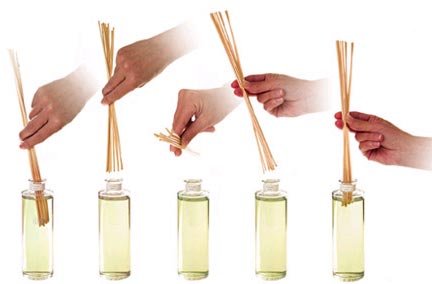 Top 10 Best Ways To Turn Your Home All Christmassy 11 potpourri cinnamon waters reed diffuser scented Top 10 Best Ways To Turn Your Home All Christmassy - 8