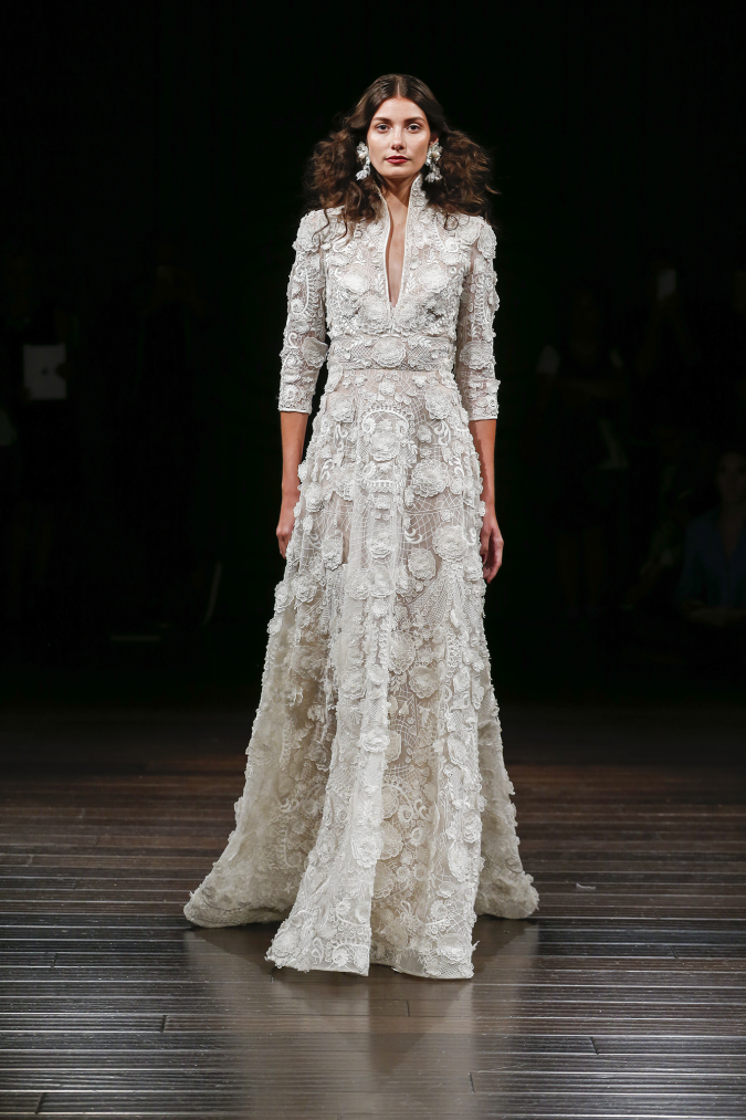 +25 Wedding dresses Design Ideas for a Gorgeous-looking Bride 31 wedding dress Naeem Khan KAUAI front +25 Wedding dresses Design Ideas for a Gorgeous-looking Bride - 31