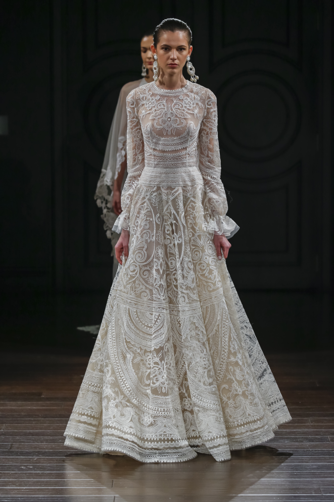 wedding dress Naeem Khan2 +25 Wedding dresses Design Ideas for a Gorgeous-looking Bride - 14