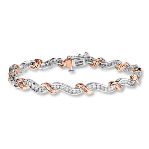 How To Hide Skin Problems And Wrinkles Using Jewelry? 42 111246904_MV_ZM