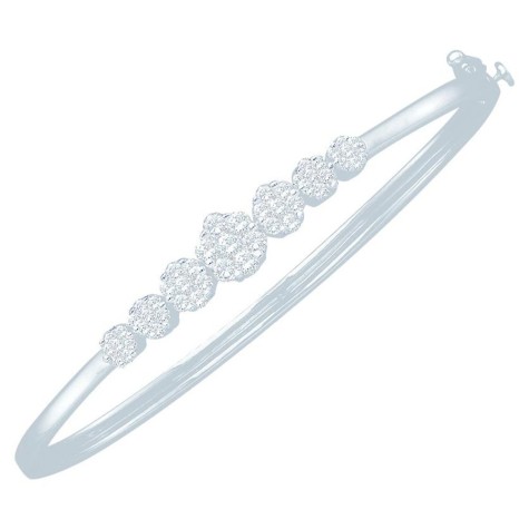 How To Hide Skin Problems And Wrinkles Using Jewelry? 57 247459197
