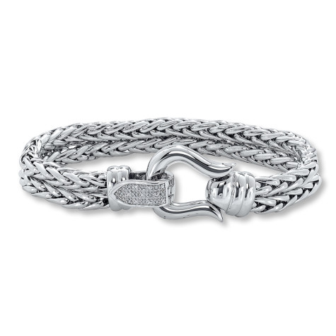 How To Hide Skin Problems And Wrinkles Using Jewelry? 70 505564601_MV_ZM_JAR