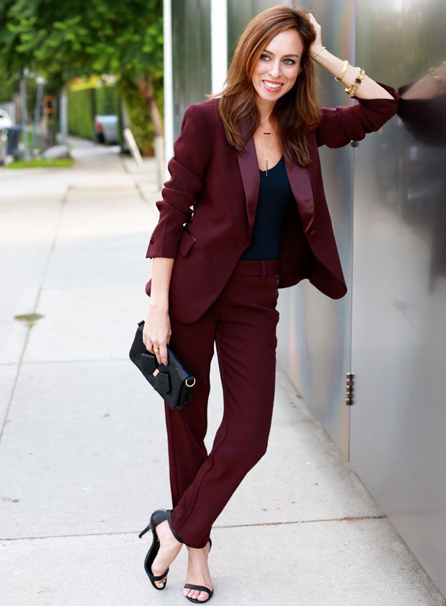 Colorful-Suit2 25+ Elegant Work Outfit Ideas That Every Working Woman Should Have