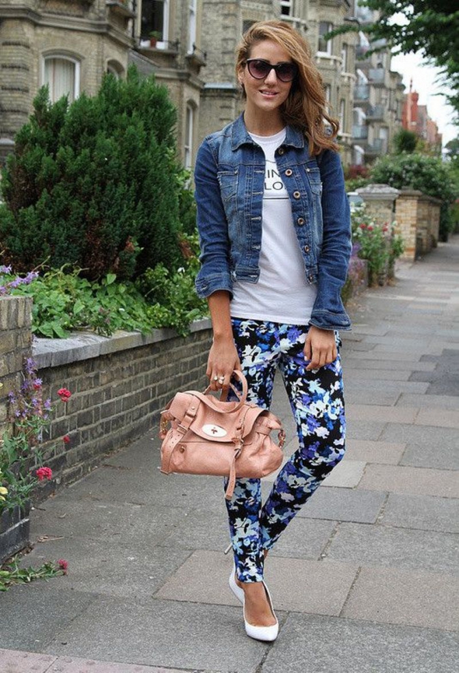Floral-Pants-with-Denim-Jacket2 +40 Elegant Teenage Girls Summer Outfits Ideas in 2022