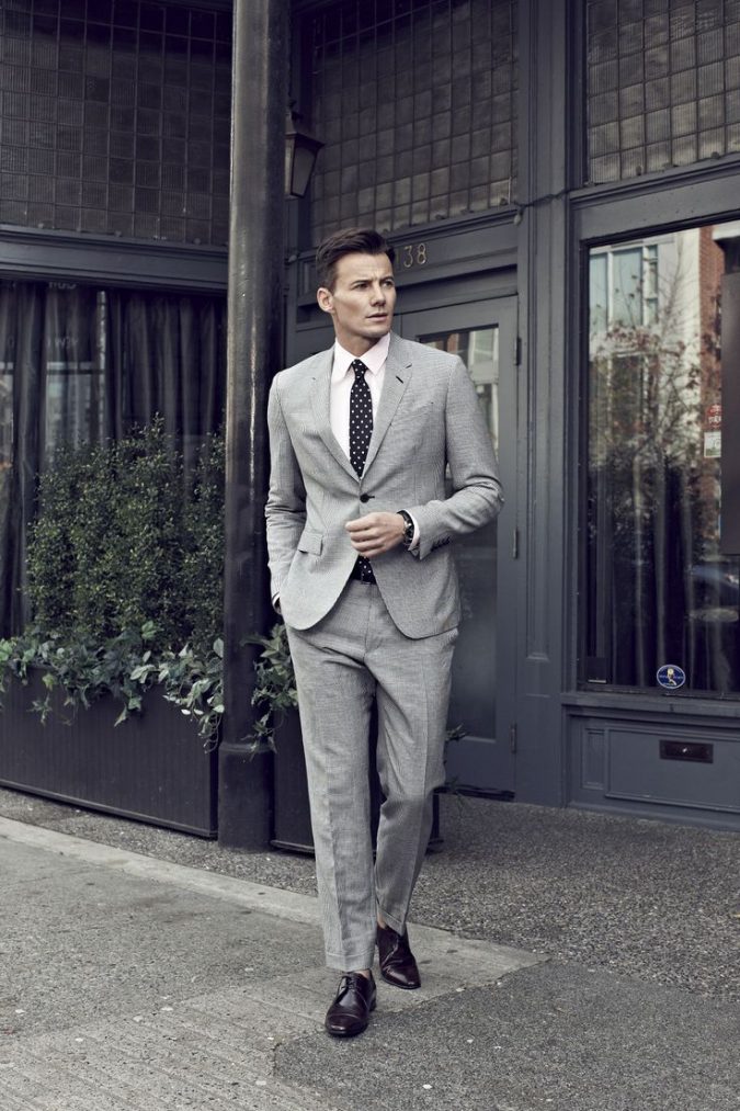 Gray linen Suit 14 Splendid Wedding Outfits for Guys - 13