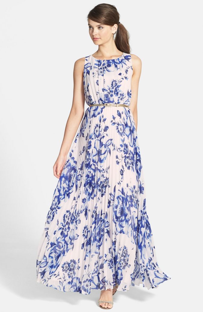 Maxi-Dress-675x1035 +40 Elegant Teenage Girls Summer Outfits Ideas in 2022