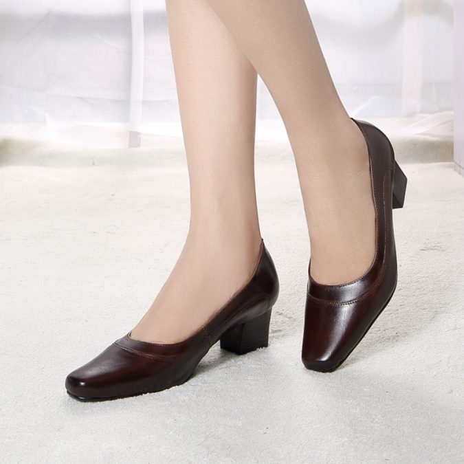 Office Shoes4 25+ Elegant Work Outfit Ideas That Every Working Woman Should Have - 22